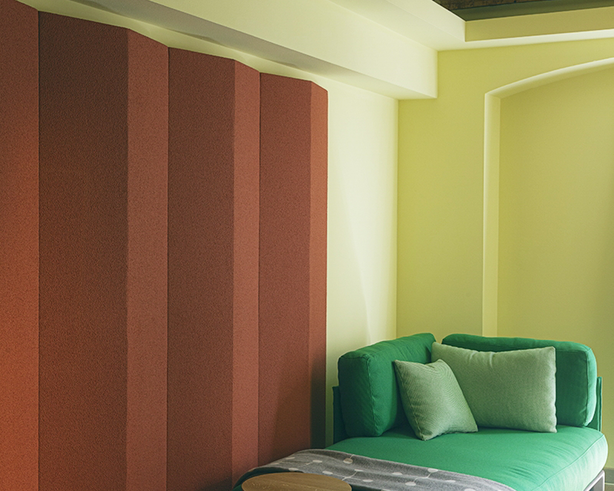 Slalom Wall Covering ARROW